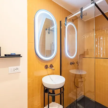 Portofino Coast Design - Garden & Free Parking Apartment